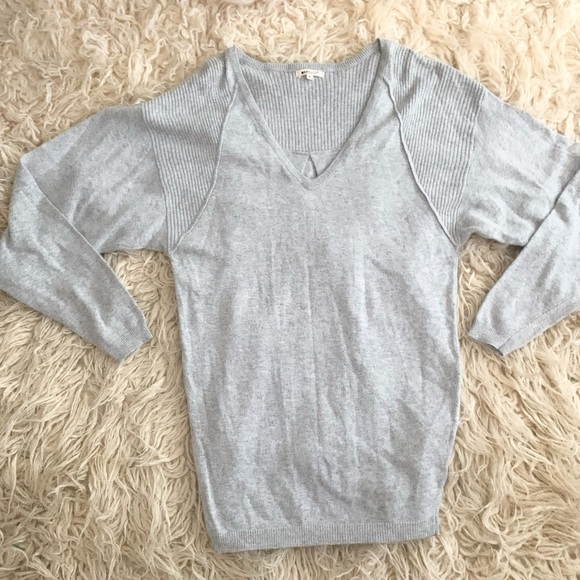 LA made | Oversized Off The Shoulder Sweater Size Medium New No Tags - Picture 2 of 9
